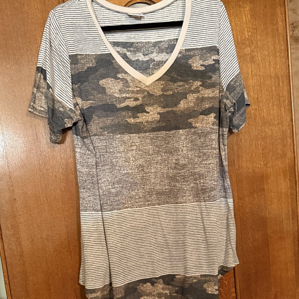 LuLaRoe Christy T, Large, Camouflage, stripes and Heathered brown & beige color